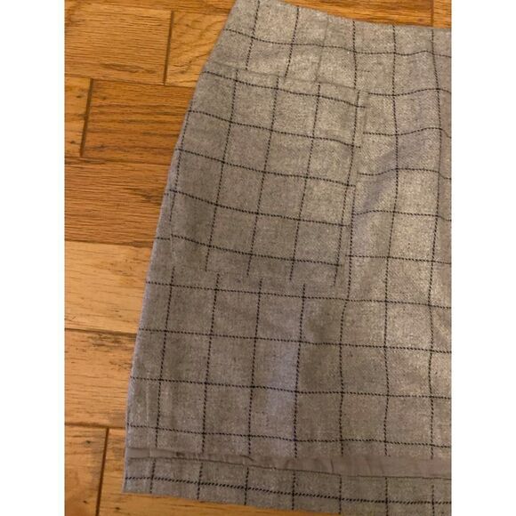 ASOS, women's grey square, front pockets, side zip, wool blend mini skirt size 6 - Picture 2 of 10